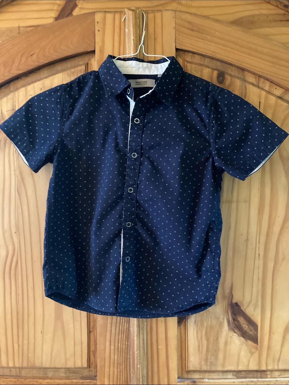 Boys Reaction Kenneth Cole blue red arrows short sleeve button down shirt size 5